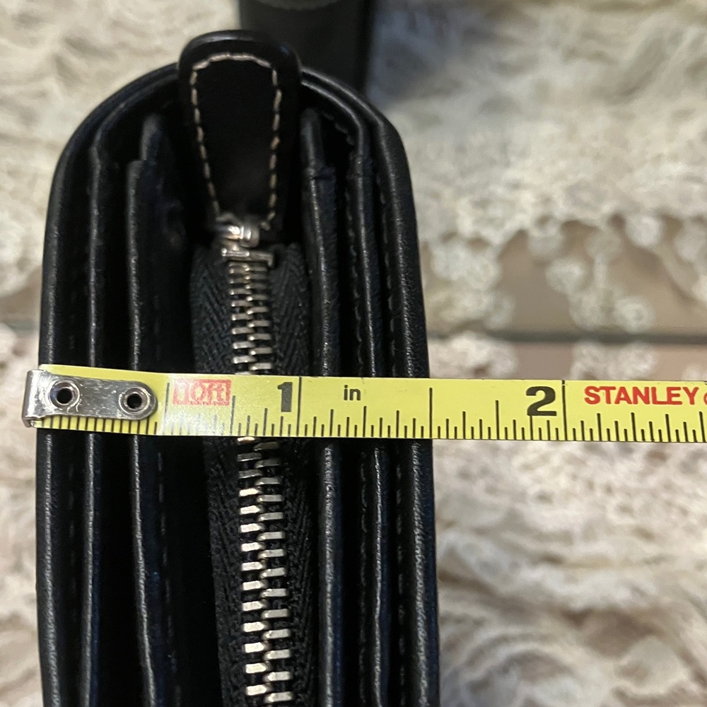 Coach Black Designer Signature Wallet - Picture 13 of 13